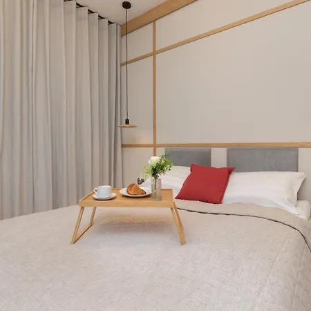 Loft Near The Old Town Parking & Balcony By Renters Apartment