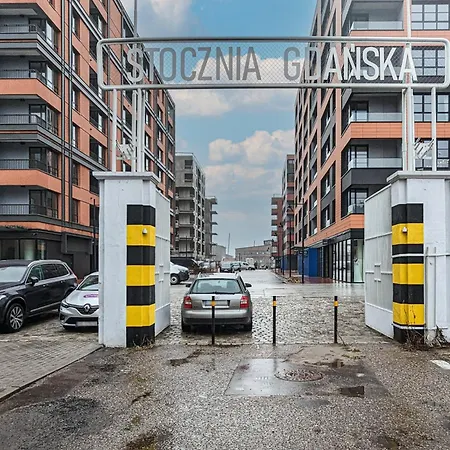 Apartment Loft Near The Old Town Parking & Balcony By Renters Gdansk